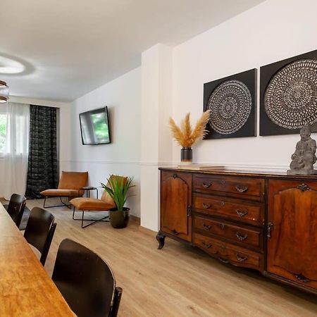 Exclusive Huge 4 Double Bedroom City Center 巴塞罗那 外观 照片